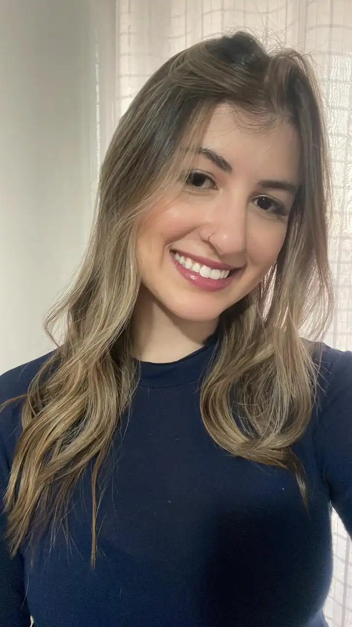 Nathalia De Bellis Gomes Anselmo