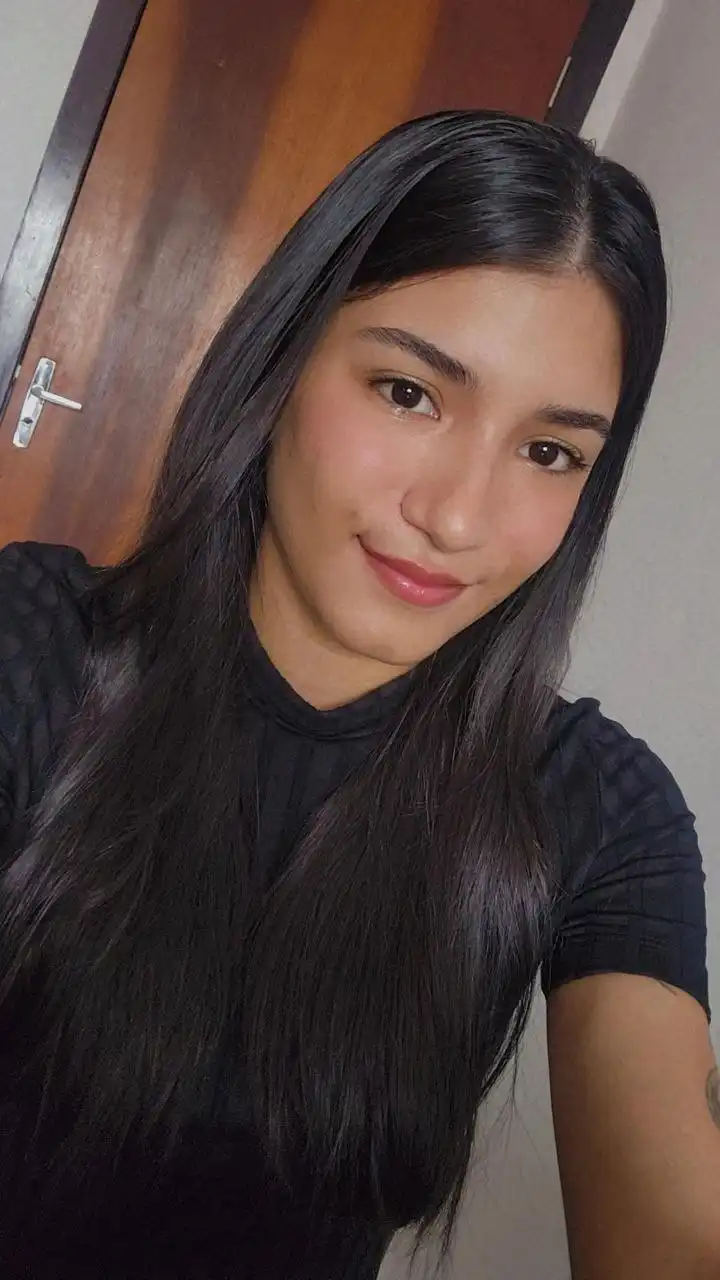 Sarah Santos