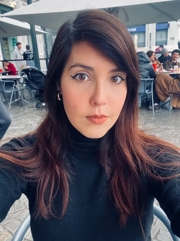 Alessandra Sales