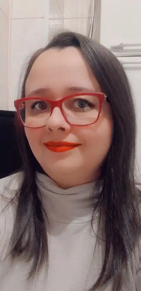 Thais Scheiner Silva