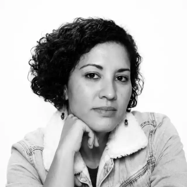 Ester Andrade