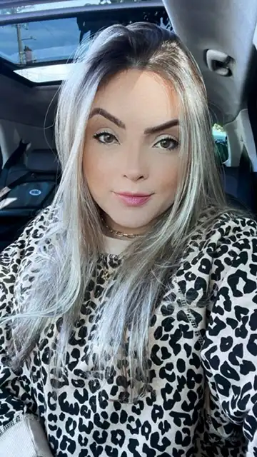 Flávia Bessa